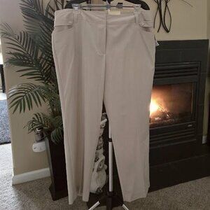NWT Dressbarn sz 20W light tan pant